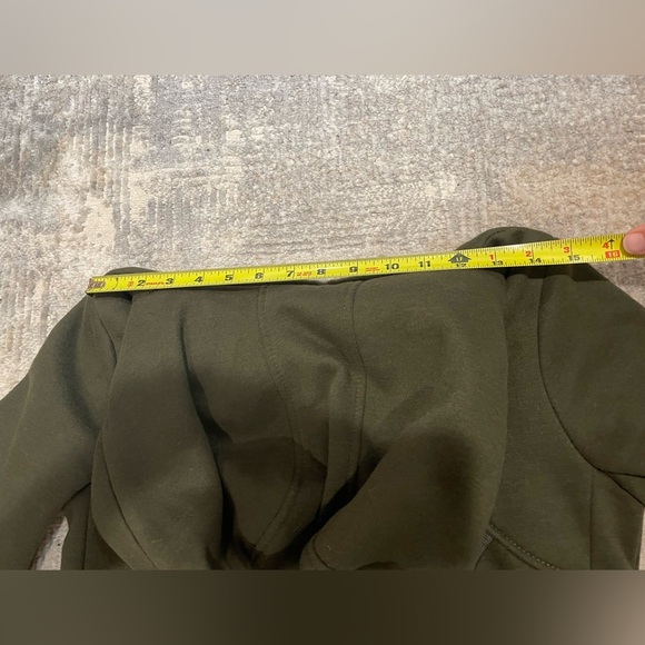 Women’s Olive Green Hooded Sweatshirt Jacket Full Zip Size 2 - Picture 13 of 13